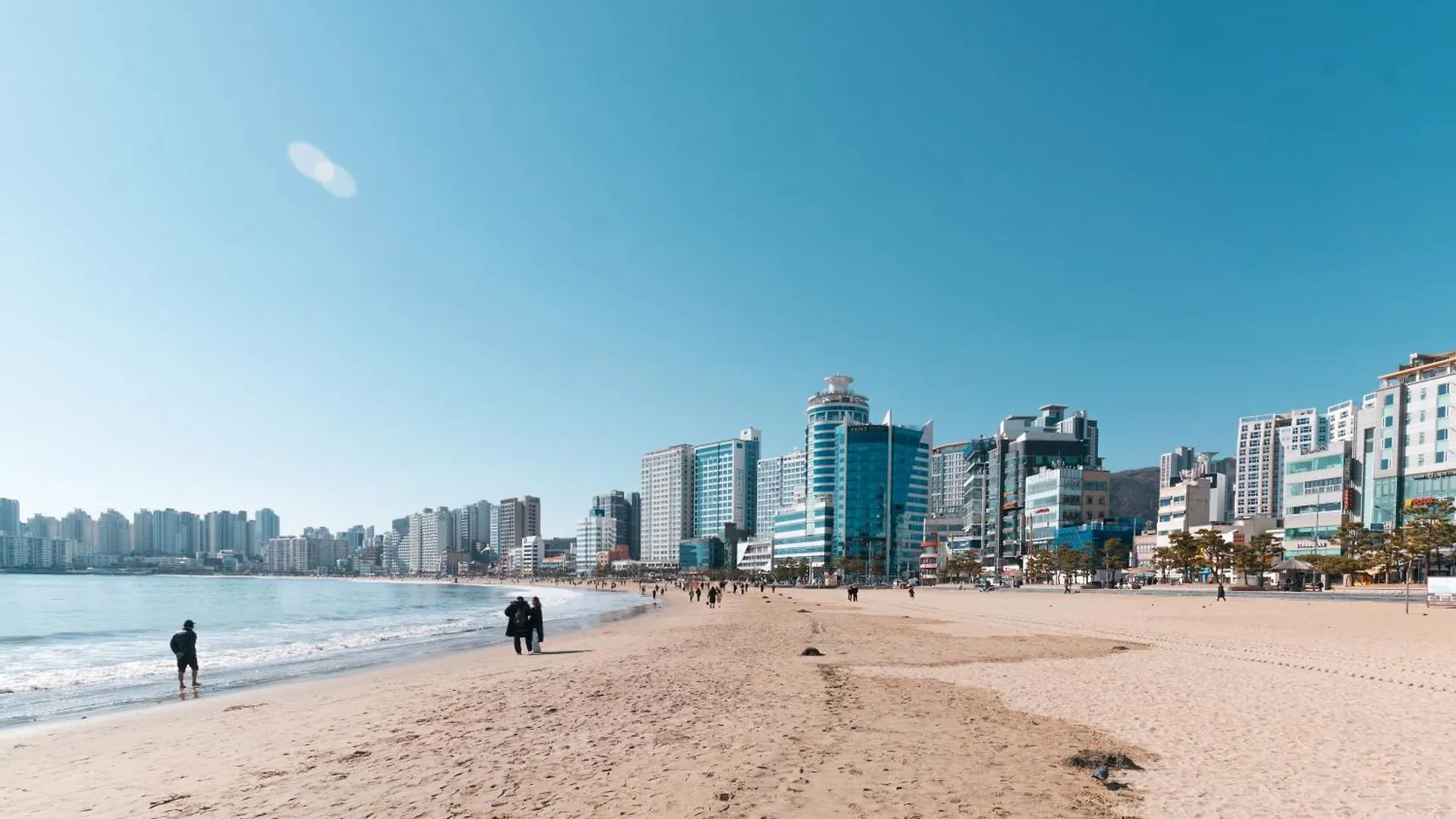 Hotel The Wave Pension Busan